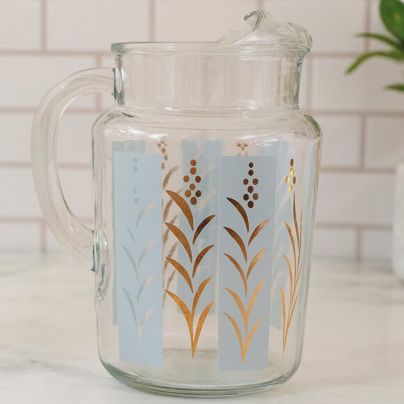 Vintage 7" MCM Frosted Glass Ice-Lip Pitcher Retro Glass Pitcher Blue Gold - Picture 1 of 8